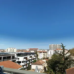  Appartement T2 Tres Lumineux + Pkg